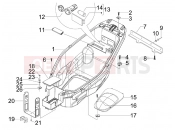 Helmet huosing - Undersaddle - Aprilia SR MAX 125 2014