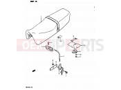 33 - SEAT (MODEL J) - Suzuki RG125A / RG125B J (1988) Gamma